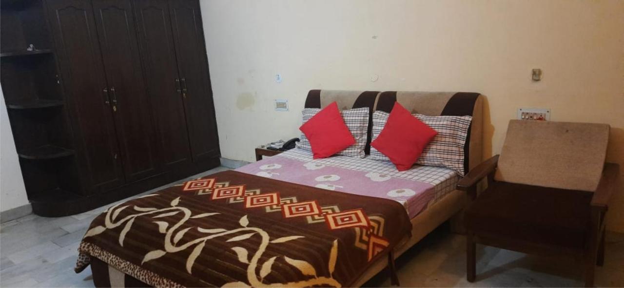 Anh Hotel Лакхнау Екстер'єр фото